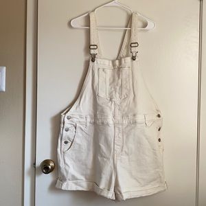 Old Navy shorteralls!